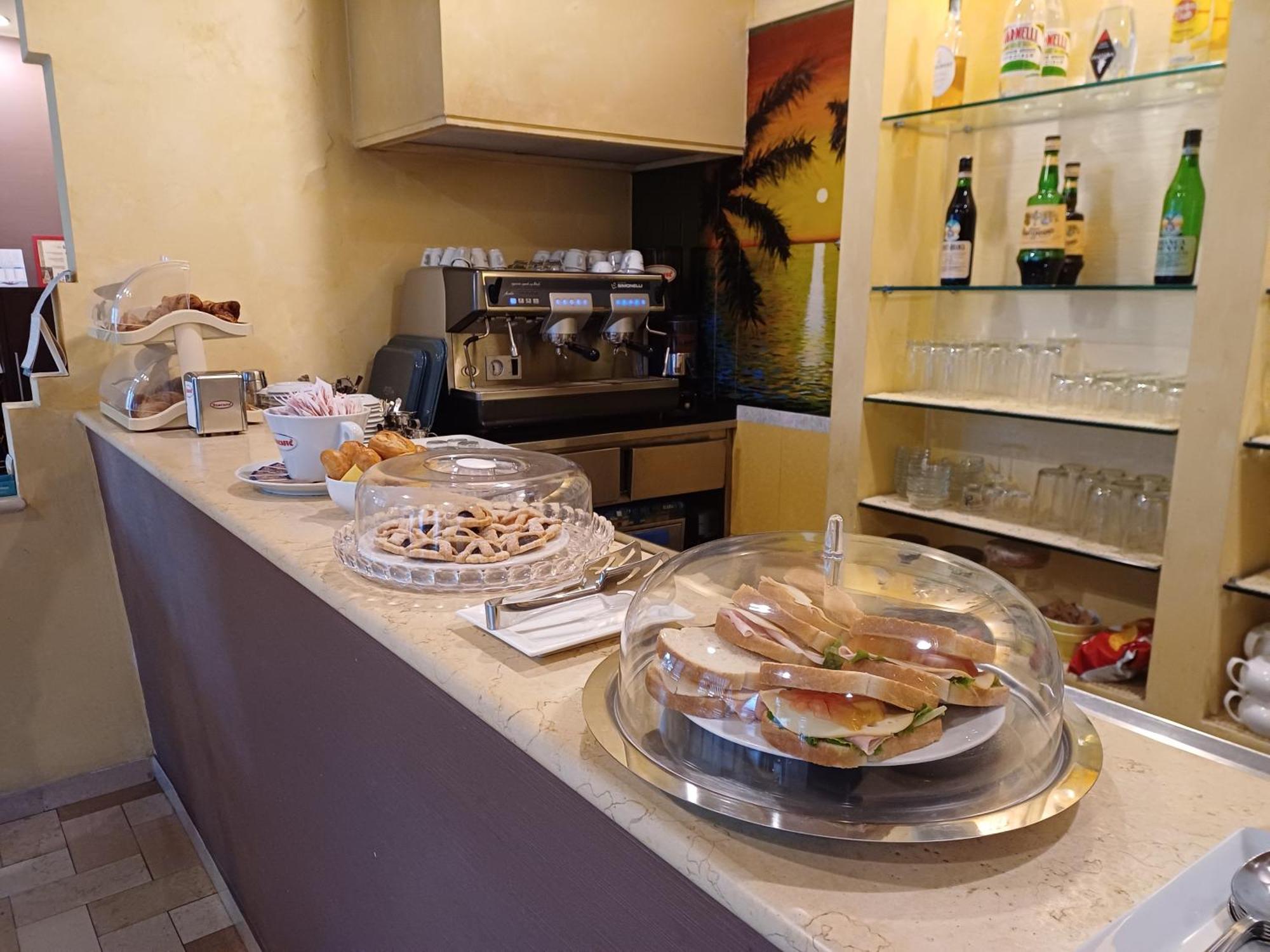 Hotel Promenade Porto Sant'Elpidio Bagian luar foto