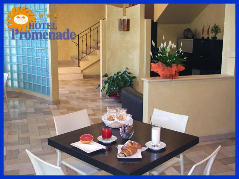 Hotel Promenade Porto Sant'Elpidio Bagian luar foto