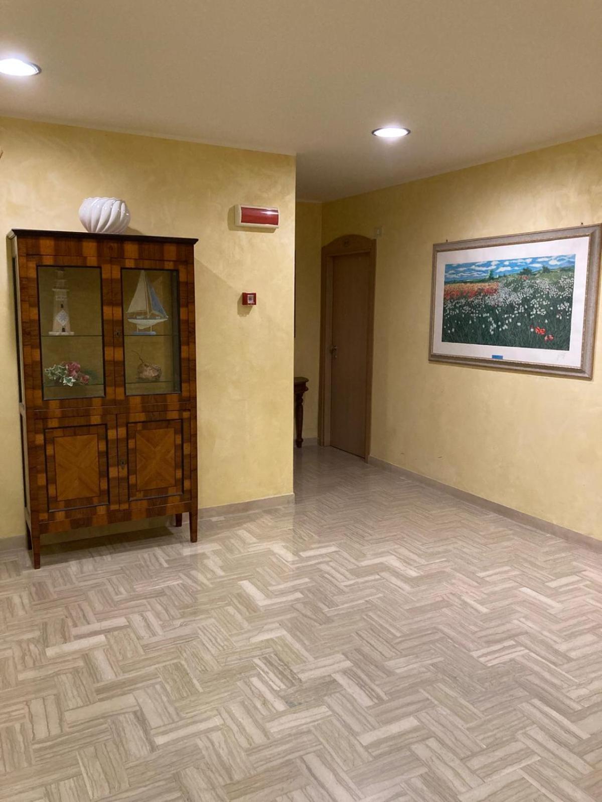 Hotel Promenade Porto Sant'Elpidio Bagian luar foto